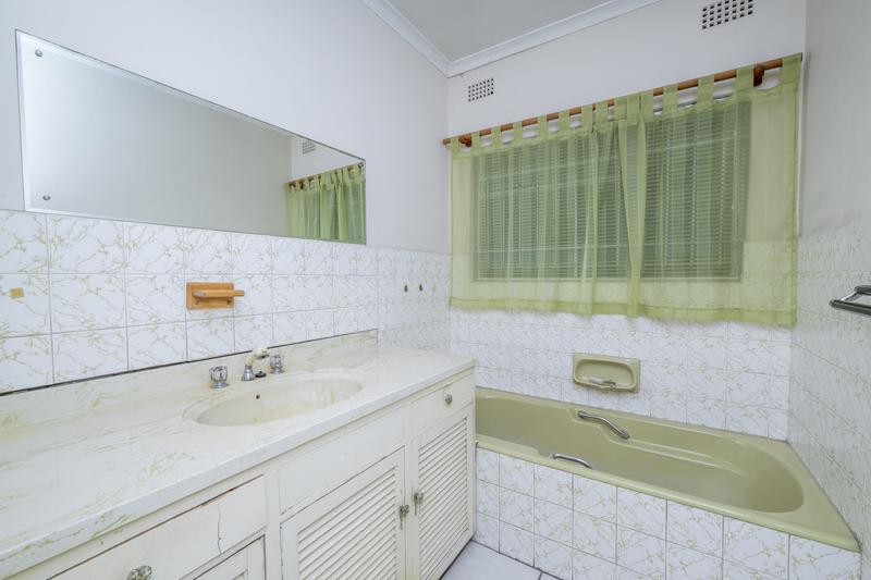 3 Bedroom Property for Sale in Clamhall Western Cape